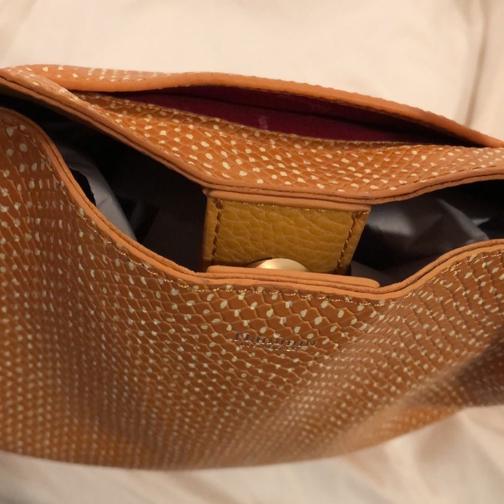 HAMMITT OLIVER SHOULDER BAG in Apricot Tan NWT + LEVY WALLET/CB NWOT - Picture 7 of 16